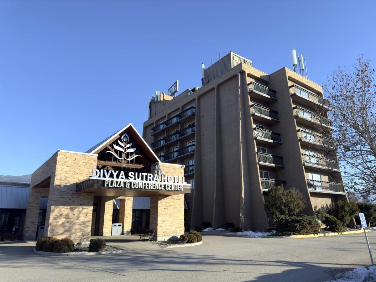 Divya Sutra Plaza And Conference Centre, Vernon, Bc Hotel Exterior photo